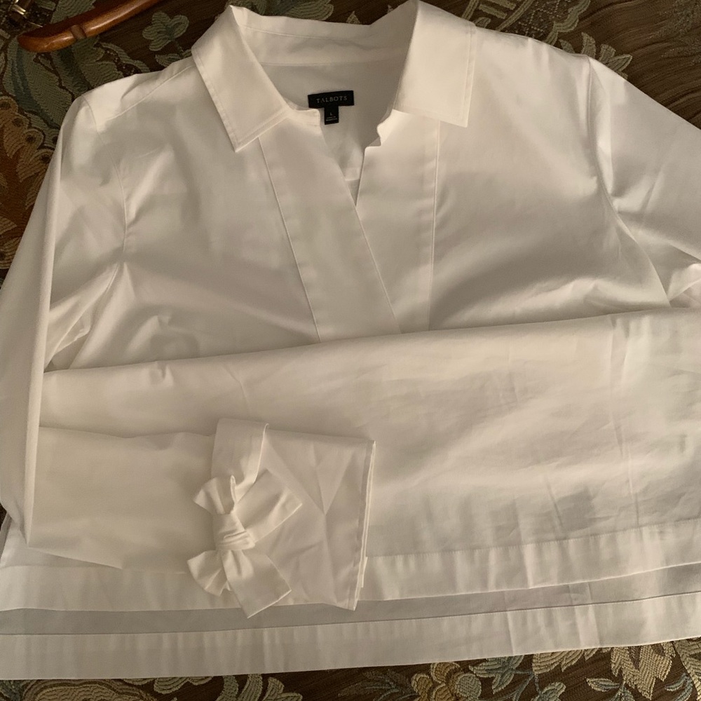 TALBOTS Ultimate white shirt!